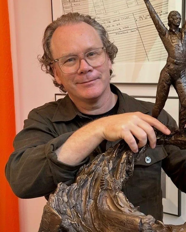 Portrait of Marcus Skinnar.